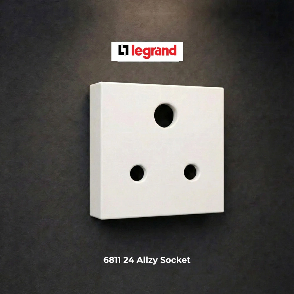 6811 24 Legrand Allzy White 3 Pin Round Socket