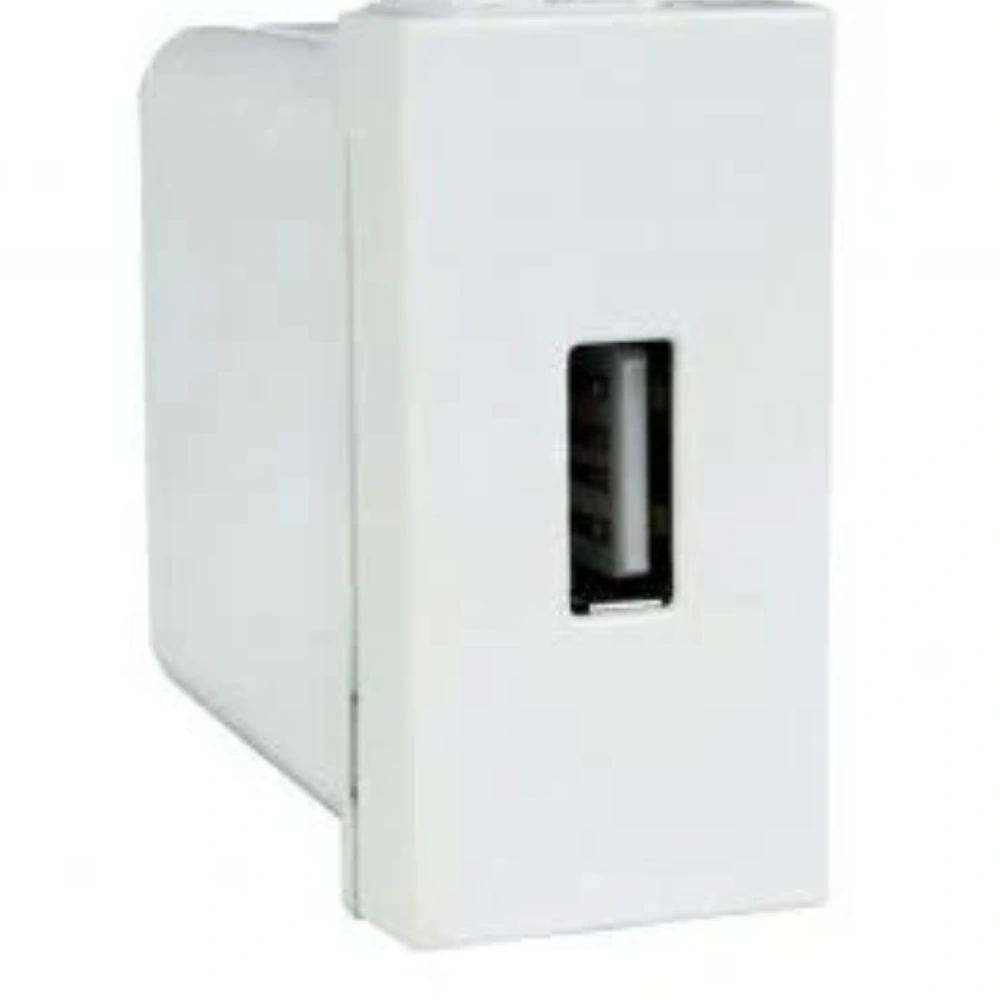 Havells Crabtree Coral White USB Charger 2.1 A 1 Module Single Port AHLKGXW002