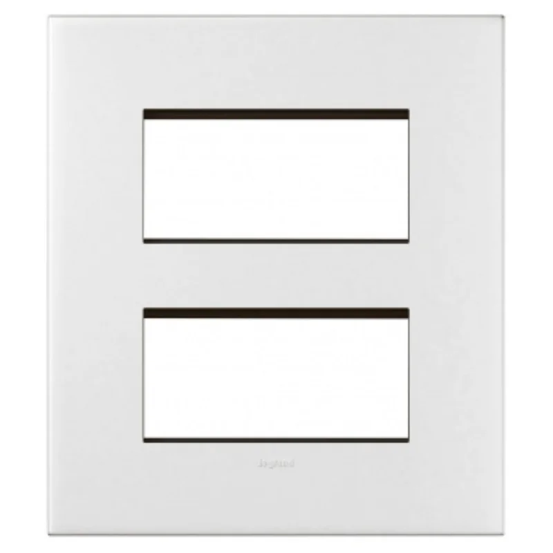 Legrand Arteor 8 Module White Cover Plate 575760