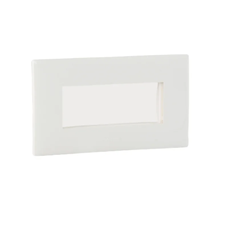 Legrand Mylinc 4 Module White Cover Plate 675564